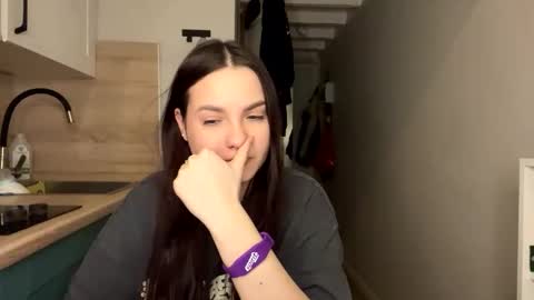 Bell online show from February 8, 8:45 pm