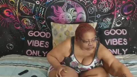 RenaeCumsAlot online show from April 6, 5:14 pm