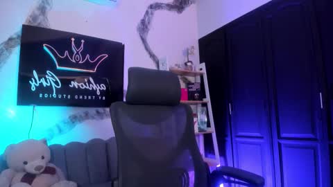 Renata online show from February 11, 1:48 pm