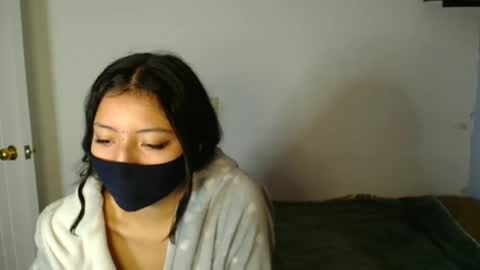 reni_tendress online show from February 2, 2:45 pm