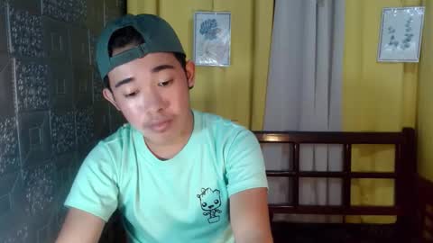 rnezamora online show from October 28, 1:56 pm