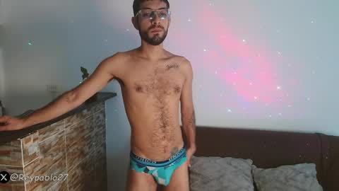 REY PABLO Independent online show from April 7, 9:06 pm