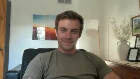 Ryan online show from June 4, 11:44 pm