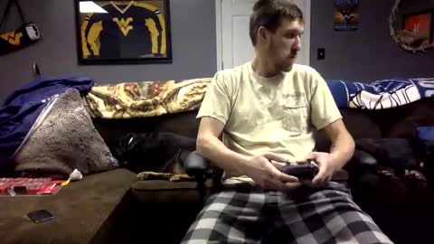 Snapshot of rhino28ab26 chatting on December 31, 8:48 am Rhino online show from December 31, 8:48 am