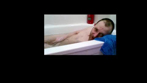 ricciardio online show from April 12, 12:04 am