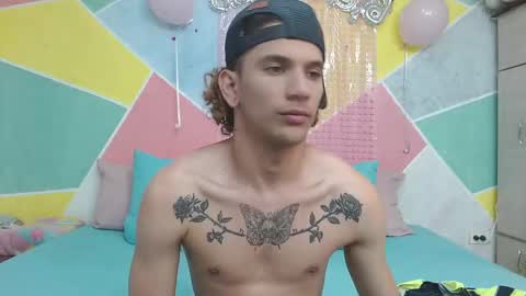 rich and kitty  online show from November 22, 2:10 am