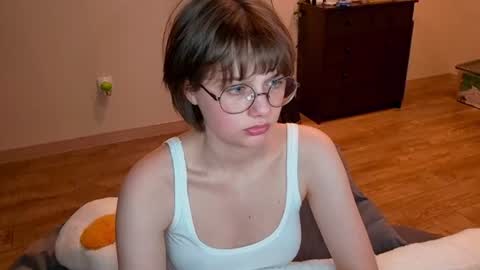Luna online show from June 4, 6:47 pm