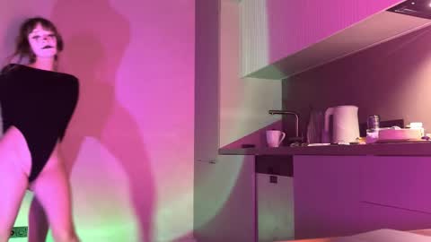 RickiSanchez online show from February 28, 9:52 pm