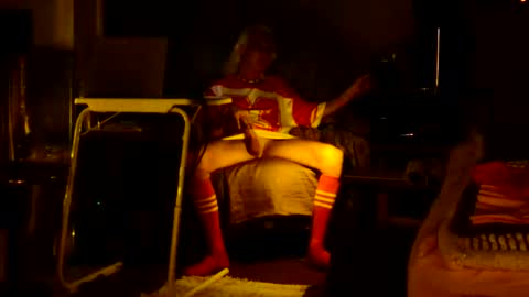 PINK HOLE TWINK online show from March 25, 2:18 am