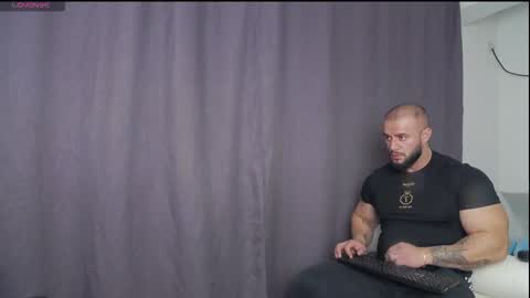 rickymiami1 online show from November 14, 8:22 pm