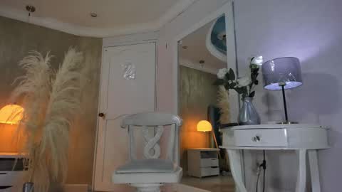 RicoBrowm online show from October 3, 4:10 am