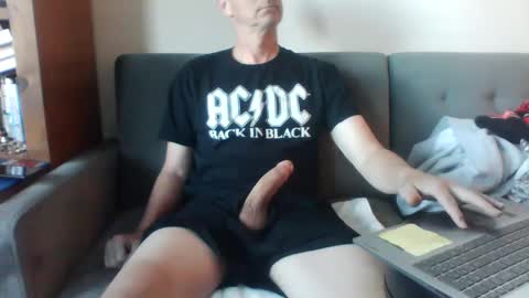 ridemehigh1 online show from December 7, 3:47 pm