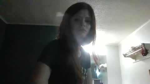 ridinghoodred online show from April 29, 5:12 am