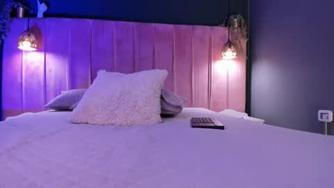 Riley online show from March 26, 10:37 pm