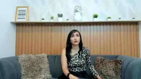 Oriana online show from July 7, 1:15 pm