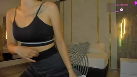 Riley Sierra online show from May 20, 12:55 pm