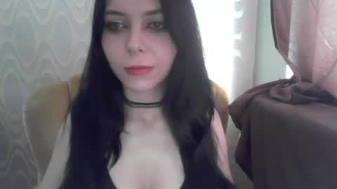 Riley online show from June 19, 9:15 am