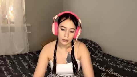Emily online show from October 23, 8:05 am