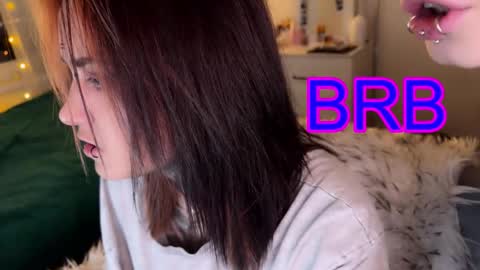   DianaBrite            fansl y online show from December 14, 1:50 pm