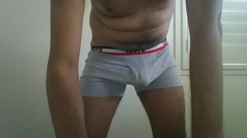rishavb1991 online show from May 27, 5:26 am