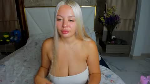 rita_olson online show from June 14, 12:21 am