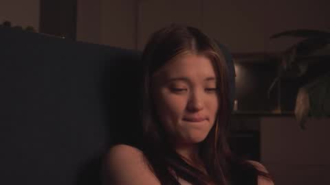 Akemi online show from February 17, 4:17 pm