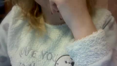 RiveraMaureen online show from January 13, 12:56 pm