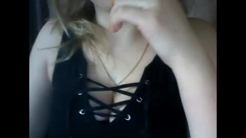 RiveraMaureen online show from February 17, 12:49 pm