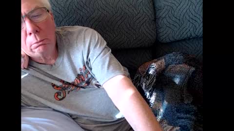 Snapshot of rk504 chatting on January 28, 5:35 pm Ron online show from January 28, 5:35 pm