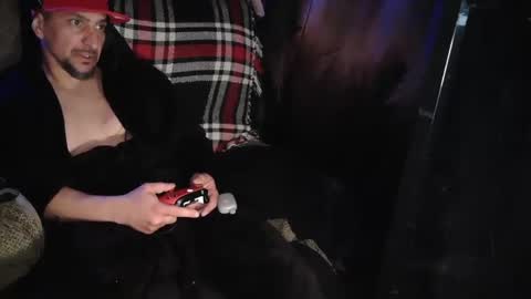 rm_discov3ri33z online show from February 8, 8:31 am