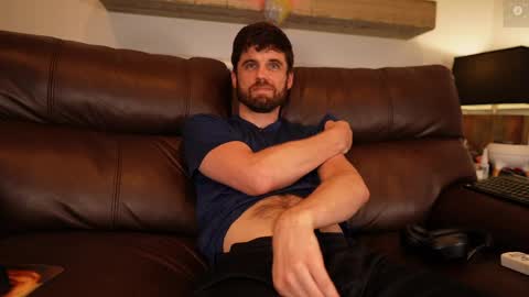 Ryan aka KeylimeRy online show from September 15, 7:10 am