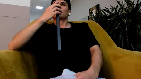 Roan Birkin online show from February 19, 9:14 pm