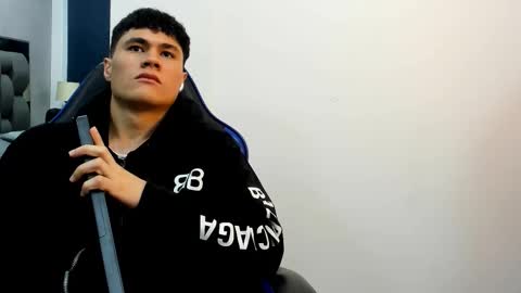 Roan Birkin online show from November 11, 9:28 pm