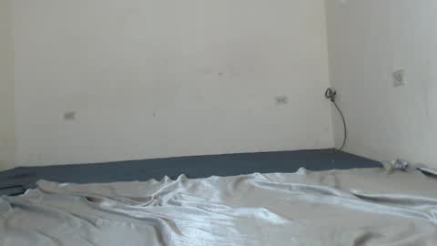 RoastingCorn online show from December 3, 6:36 am