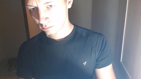 RoastingCorn online show from December 14, 10:10 am