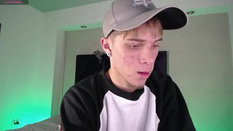 Robbin online show from April 8, 4:59 am