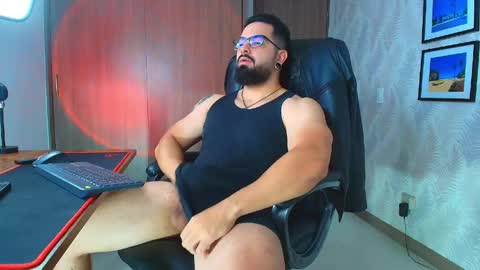 Robby online show from May 18, 5:02 am