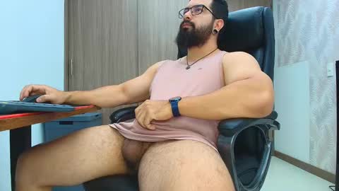 Robby online show from March 9, 1:32 am