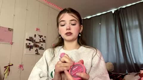 Luna online show from June 1, 12:50 pm