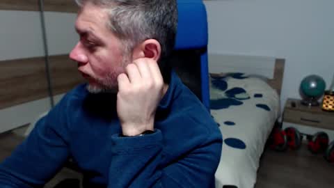 robbyshawz online show from February 24, 6:38 am