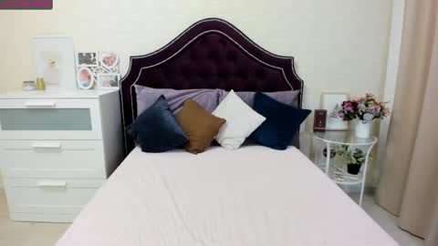 Snapshot of robertamorelly chatting on February 6, 9:00 am Betty online show from February 6, 9:00 am