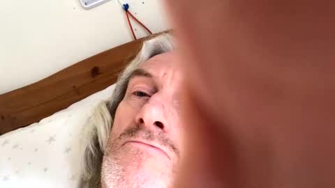 Robert online show from September 30, 12:04 pm