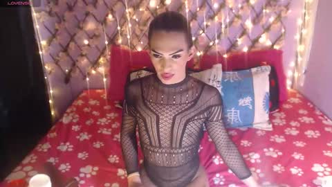 Margot Ferrer online show from November 11, 4:58 am