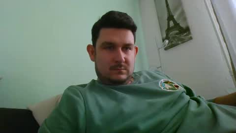 Robin online show from February 8, 8:31 am