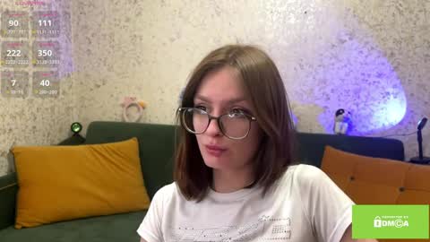 robynsentinella online show from April 2, 3:03 am