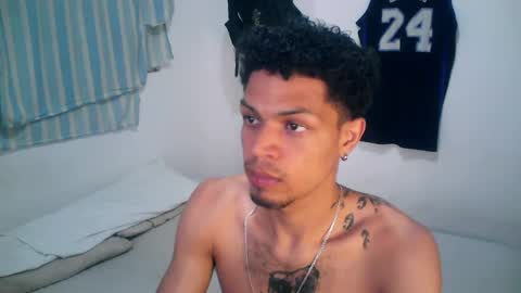Snapshot of rocco99xx chatting on October 17, 2:43 pm Rocco online show from October 17, 2:43 pm