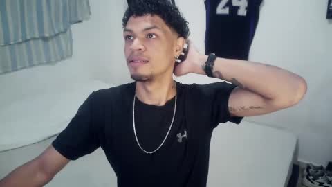 Snapshot of rocco99xx chatting on October 20, 12:32 pm Rocco online show from October 20, 12:32 pm