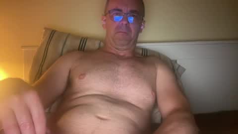 roccoismyhero online show from June 17, 3:33 am