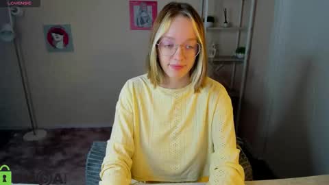 Rockett online show from October 9, 1:55 am