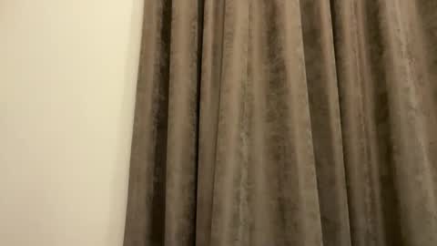 rockybee1 online show from January 6, 11:09 pm